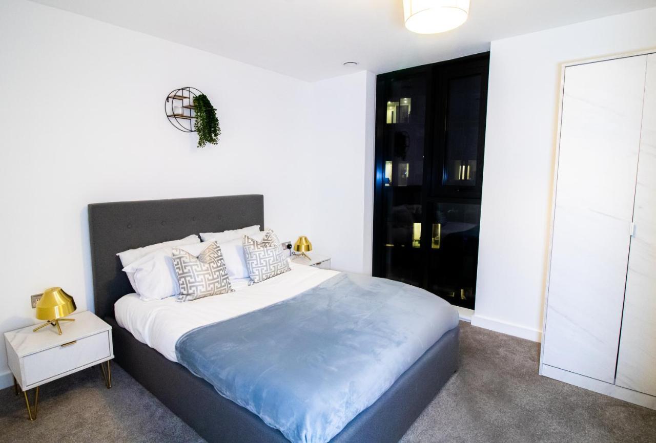 Beautiful Place - 2 Bedroom Apartment On Broad Street Birmingham Buitenkant foto